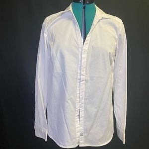 White collar button down shirt